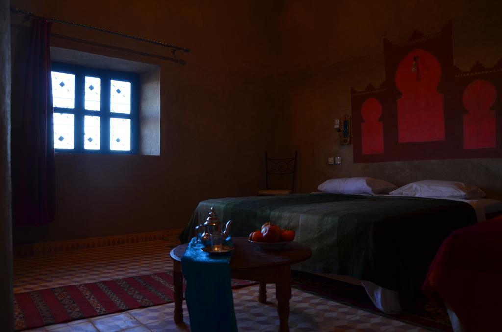 Riad Desert Camel メルズーガ エクステリア 写真