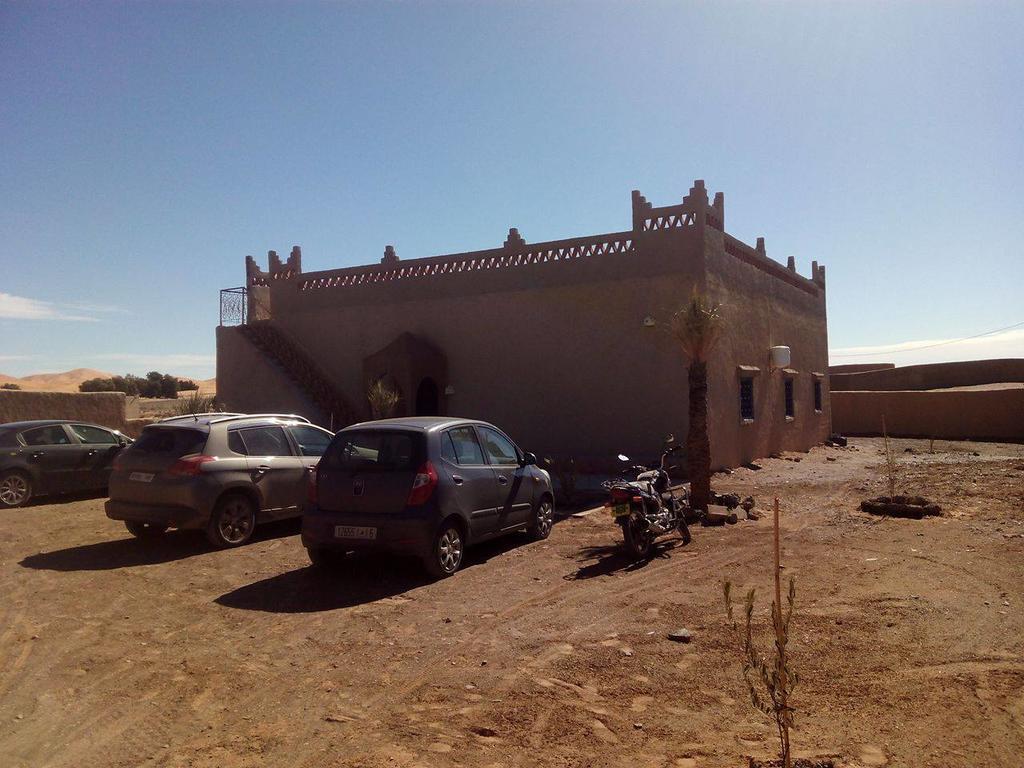 Riad Desert Camel メルズーガ エクステリア 写真