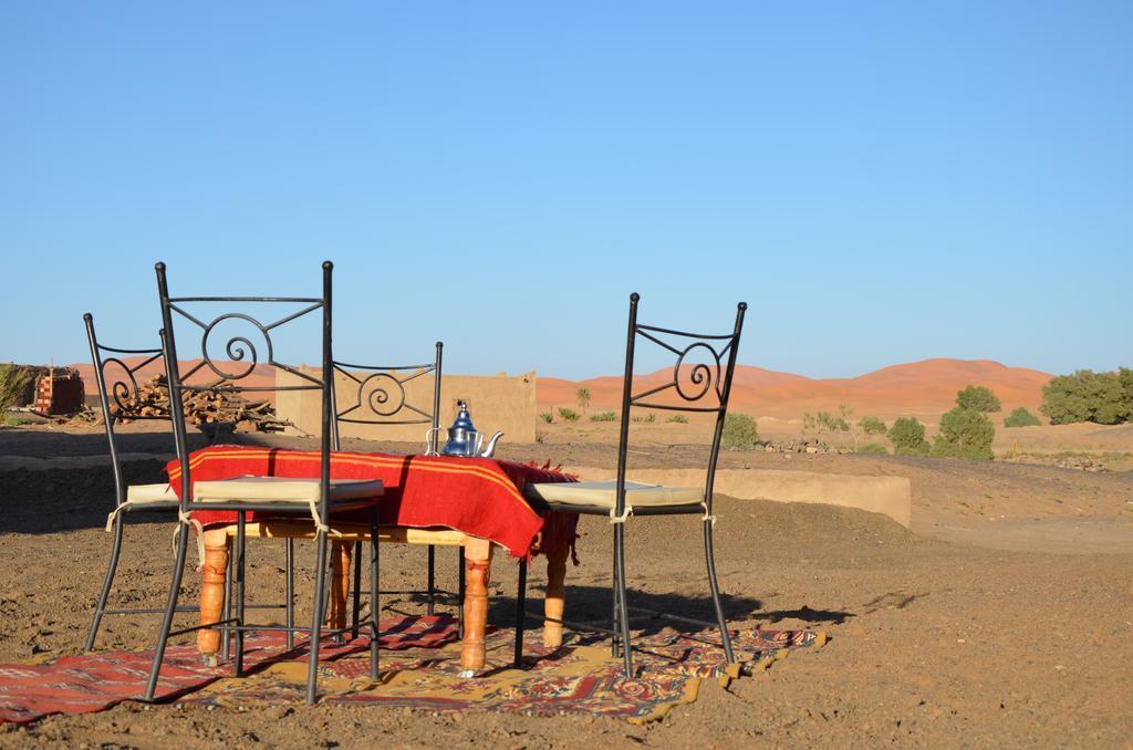 Riad Desert Camel メルズーガ エクステリア 写真